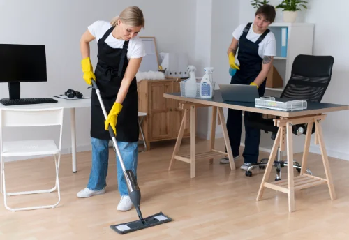 Nettoyage de bureau professionnel à la Lande-de-Goult